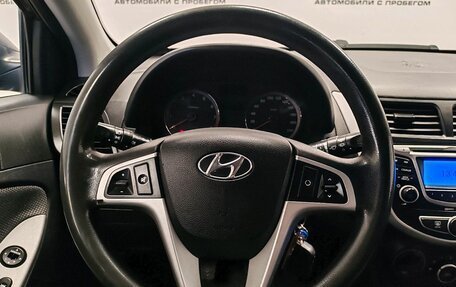 Hyundai Solaris II рестайлинг, 2011 год, 395 000 рублей, 13 фотография