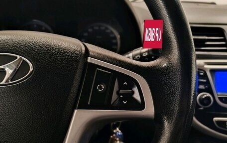 Hyundai Solaris II рестайлинг, 2011 год, 395 000 рублей, 15 фотография