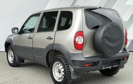 Chevrolet Niva I рестайлинг, 2019 год, 745 000 рублей, 8 фотография