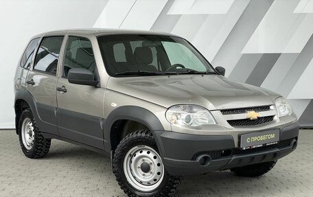 Chevrolet Niva I рестайлинг, 2019 год, 745 000 рублей, 3 фотография
