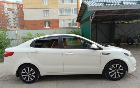 KIA Rio III рестайлинг, 2013 год, 850 000 рублей, 5 фотография