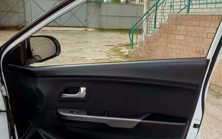 KIA Rio III рестайлинг, 2013 год, 850 000 рублей, 14 фотография