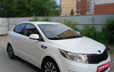 KIA Rio III рестайлинг, 2013 год, 850 000 рублей, 1 фотография