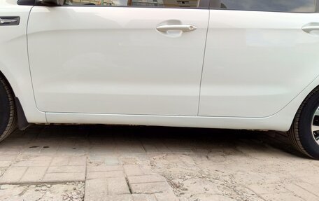 KIA Rio III рестайлинг, 2013 год, 850 000 рублей, 19 фотография