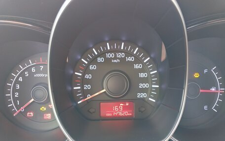KIA Rio III рестайлинг, 2013 год, 850 000 рублей, 23 фотография