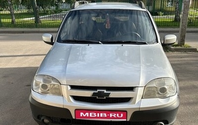 Chevrolet Niva I рестайлинг, 2011 год, 450 000 рублей, 1 фотография