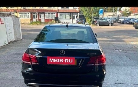 Mercedes-Benz E-Класс, 2014 год, 1 000 000 рублей, 4 фотография