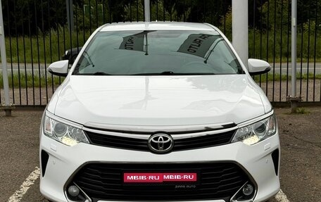 Toyota Camry, 2016 год, 2 209 000 рублей, 2 фотография