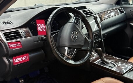 Toyota Camry, 2016 год, 2 300 000 рублей, 16 фотография