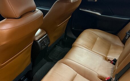 Toyota Camry, 2016 год, 2 300 000 рублей, 18 фотография