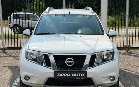 Nissan Terrano III, 2015 год, 1 179 000 рублей, 2 фотография