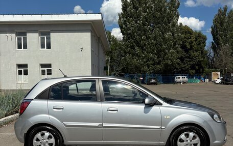 KIA Rio II, 2011 год, 735 000 рублей, 3 фотография