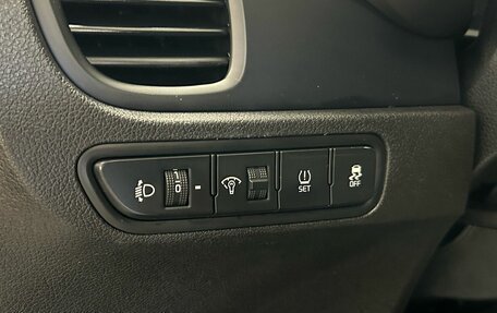 KIA Rio IV, 2018 год, 1 400 000 рублей, 8 фотография