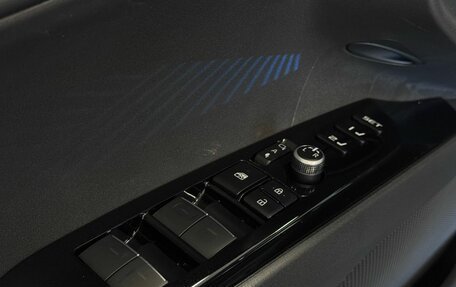 Toyota Camry, 2025 год, 4 270 000 рублей, 9 фотография