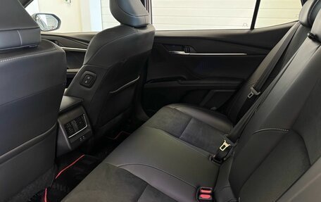 Toyota Camry, 2025 год, 4 270 000 рублей, 34 фотография