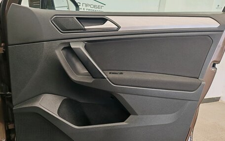 Volkswagen Tiguan II, 2020 год, 2 450 000 рублей, 28 фотография