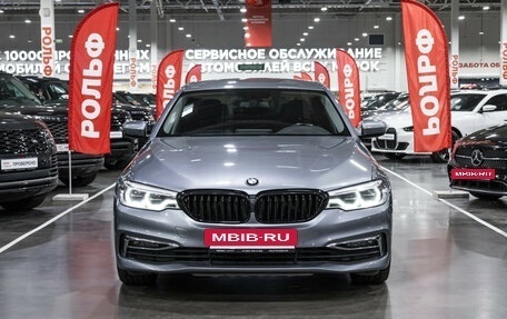 BMW 5 серия, 2018 год, 3 299 700 рублей, 3 фотография