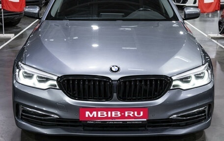 BMW 5 серия, 2018 год, 3 299 700 рублей, 4 фотография