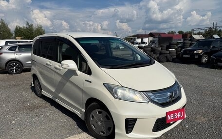 Honda Freed I, 2011 год, 929 000 рублей, 20 фотография