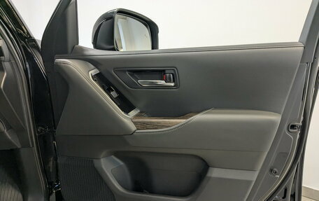 Toyota Land Cruiser, 2021 год, 8 500 000 рублей, 25 фотография