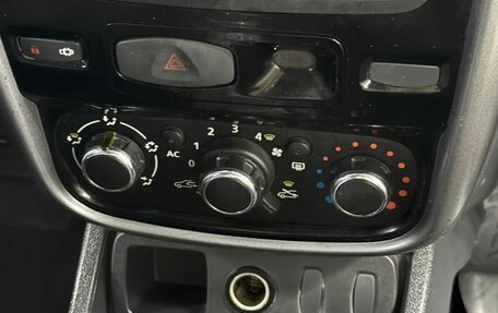 Renault Duster I рестайлинг, 2012 год, 599 000 рублей, 10 фотография