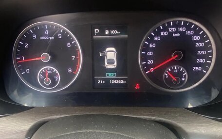 KIA K5, 2021 год, 2 300 000 рублей, 11 фотография