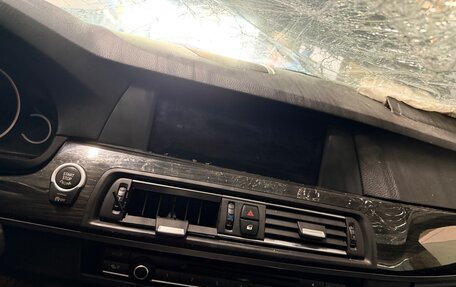 BMW 5 серия, 2012 год, 850 000 рублей, 15 фотография
