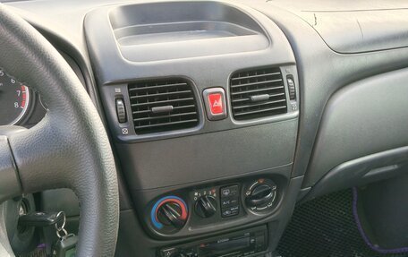 Nissan Almera, 2005 год, 250 000 рублей, 17 фотография
