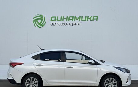 Hyundai Solaris II рестайлинг, 2021 год, 1 650 000 рублей, 4 фотография