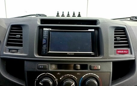 Toyota Hilux VII, 2014 год, 3 200 000 рублей, 15 фотография