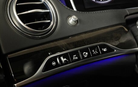 Mercedes-Benz S-Класс AMG, 2015 год, 4 000 000 рублей, 26 фотография