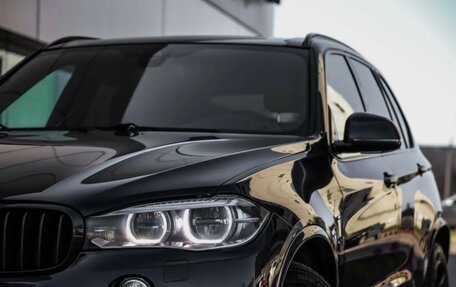 BMW X5, 2017 год, 3 200 000 рублей, 2 фотография