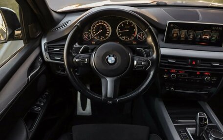 BMW X5, 2017 год, 3 200 000 рублей, 12 фотография