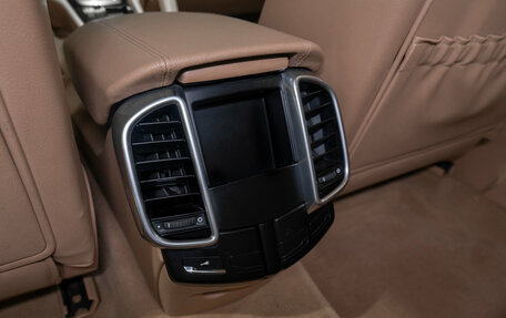 Porsche Cayenne III, 2011 год, 1 795 000 рублей, 14 фотография