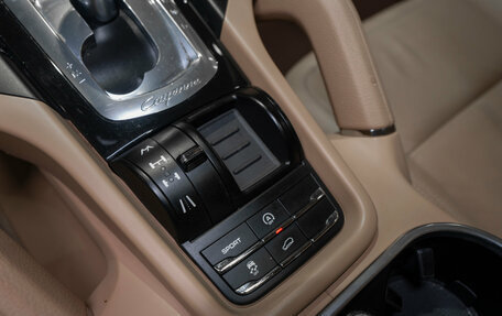 Porsche Cayenne III, 2011 год, 1 795 000 рублей, 16 фотография
