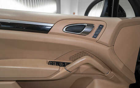 Porsche Cayenne III, 2011 год, 1 795 000 рублей, 23 фотография