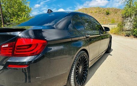 BMW 5 серия, 2013 год, 1 400 000 рублей, 6 фотография