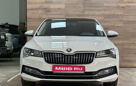 Skoda Superb III рестайлинг, 2024 год, 3 620 000 рублей, 4 фотография