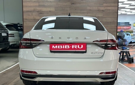 Skoda Superb III рестайлинг, 2024 год, 3 620 000 рублей, 9 фотография
