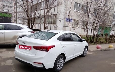Hyundai Solaris II рестайлинг, 2019 год, 800 000 рублей, 4 фотография
