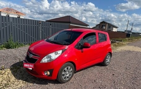 Chevrolet Spark III, 2011 год, 455 000 рублей, 2 фотография