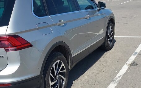 Volkswagen Tiguan II, 2018 год, 2 750 000 рублей, 4 фотография