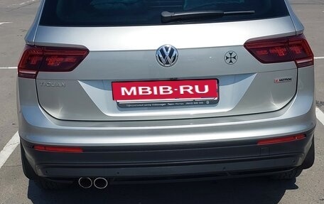 Volkswagen Tiguan II, 2018 год, 2 750 000 рублей, 3 фотография