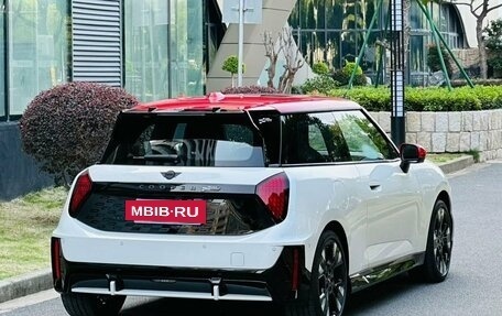MINI Hatch, 2025 год, 6 390 000 рублей, 6 фотография