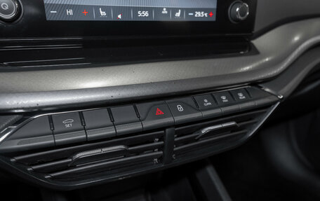 Skoda Octavia IV, 2021 год, 2 095 000 рублей, 15 фотография