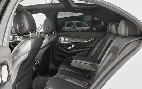 Mercedes-Benz E-Класс AMG, 2019 год, 4 950 000 рублей, 27 фотография