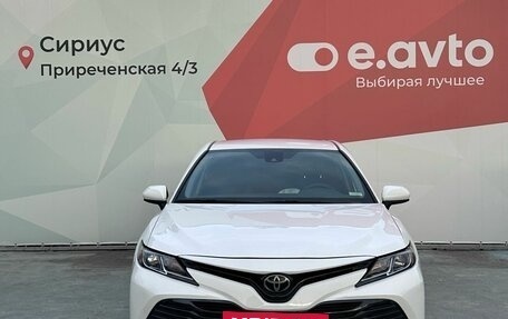 Toyota Camry, 2020 год, 2 450 000 рублей, 2 фотография
