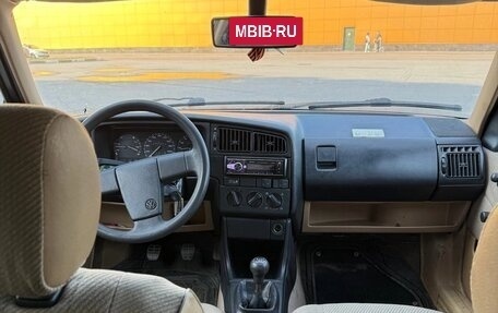 Volkswagen Passat B3, 1988 год, 130 000 рублей, 10 фотография