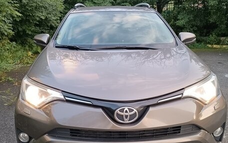 Toyota RAV4, 2017 год, 3 050 000 рублей, 1 фотография