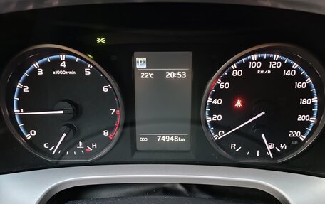 Toyota RAV4, 2017 год, 3 050 000 рублей, 15 фотография